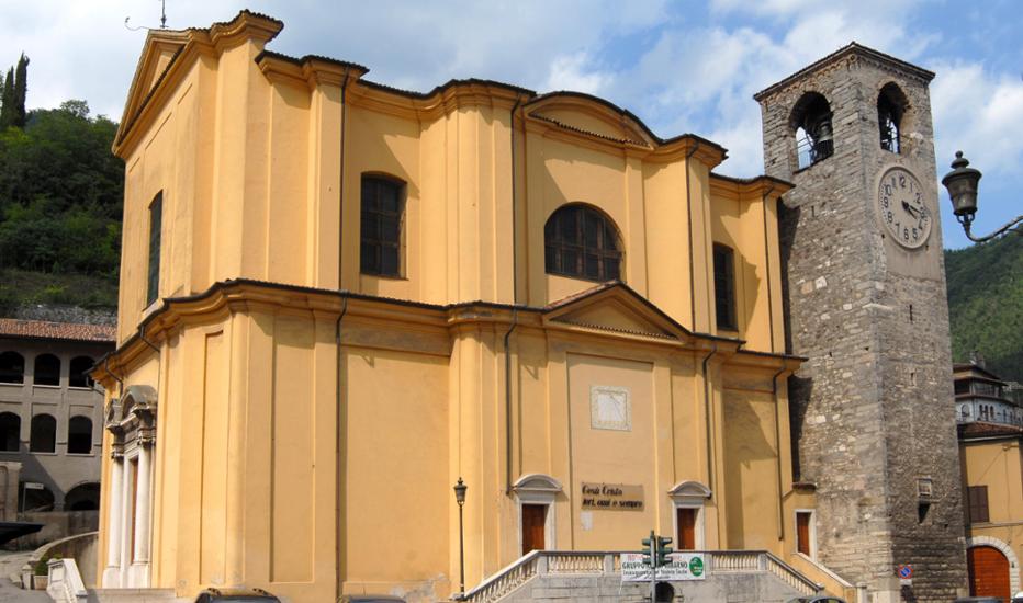 Chiesa Parrocchiale Santa Maria Assunta Chiesa Parrocchiale Santa Maria Assunta